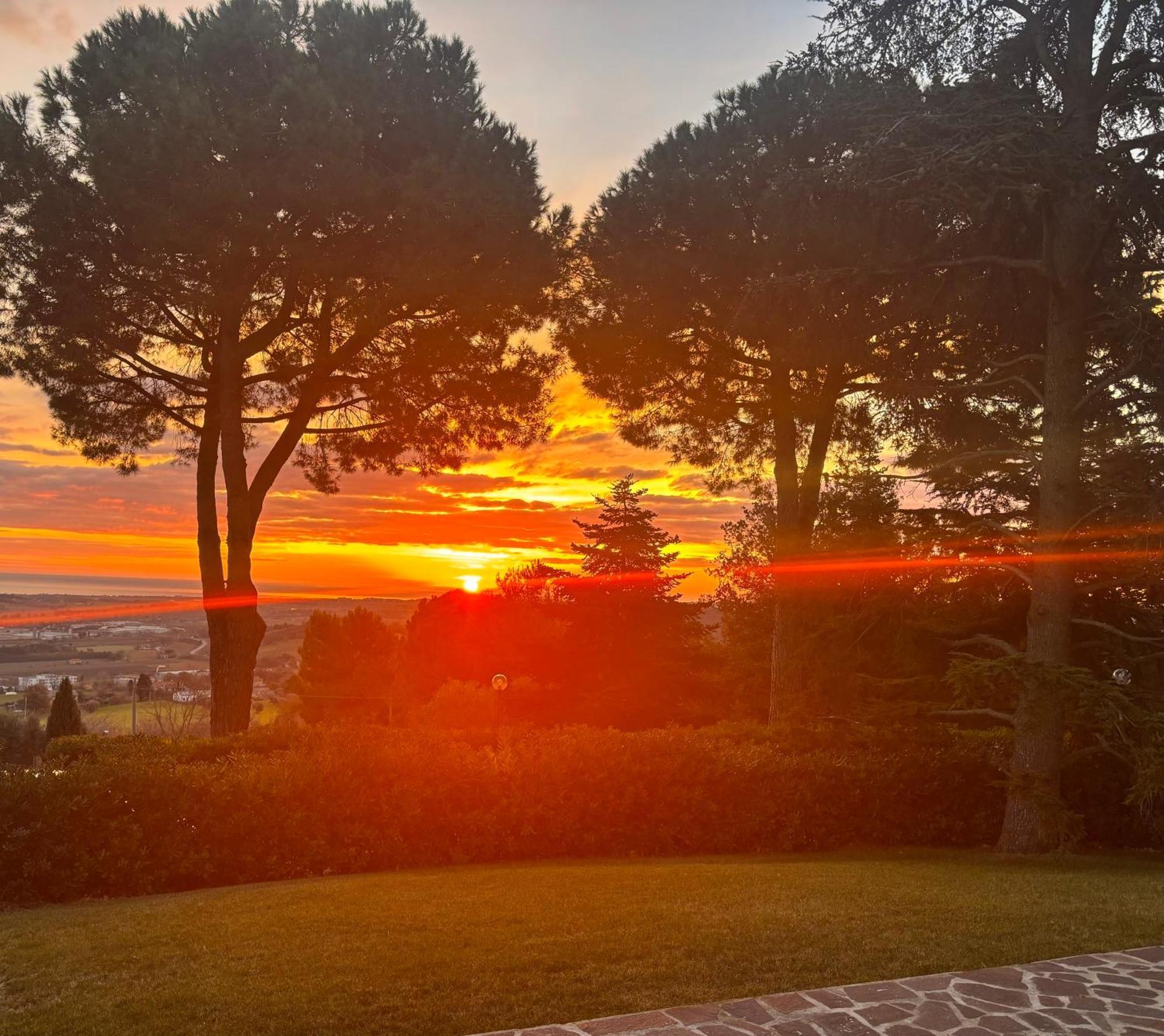 Nuances Del Conero Relais Bed & Breakfast Castelfidardo Dış mekan fotoğraf
